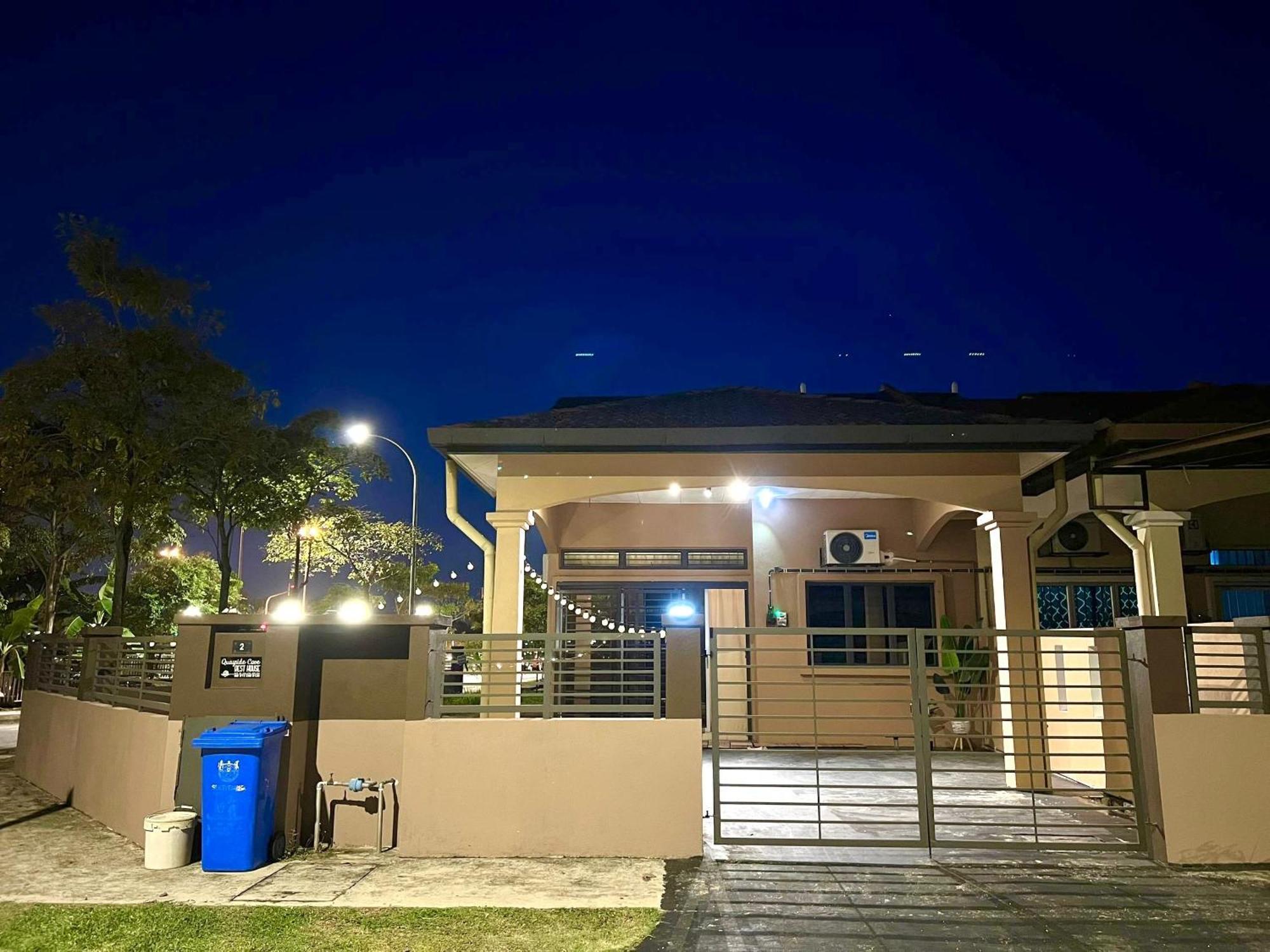 Quayside Cove Homestay - Corner House, Shah Alam Rimbayu Netflix Syok Tv Bbq Extérieur photo